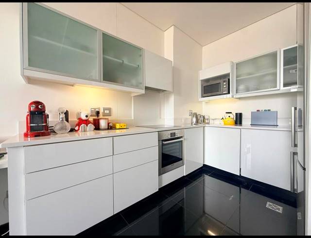 1 BEDROOM APARTMENT FOR SALE IN SANDTON CBD